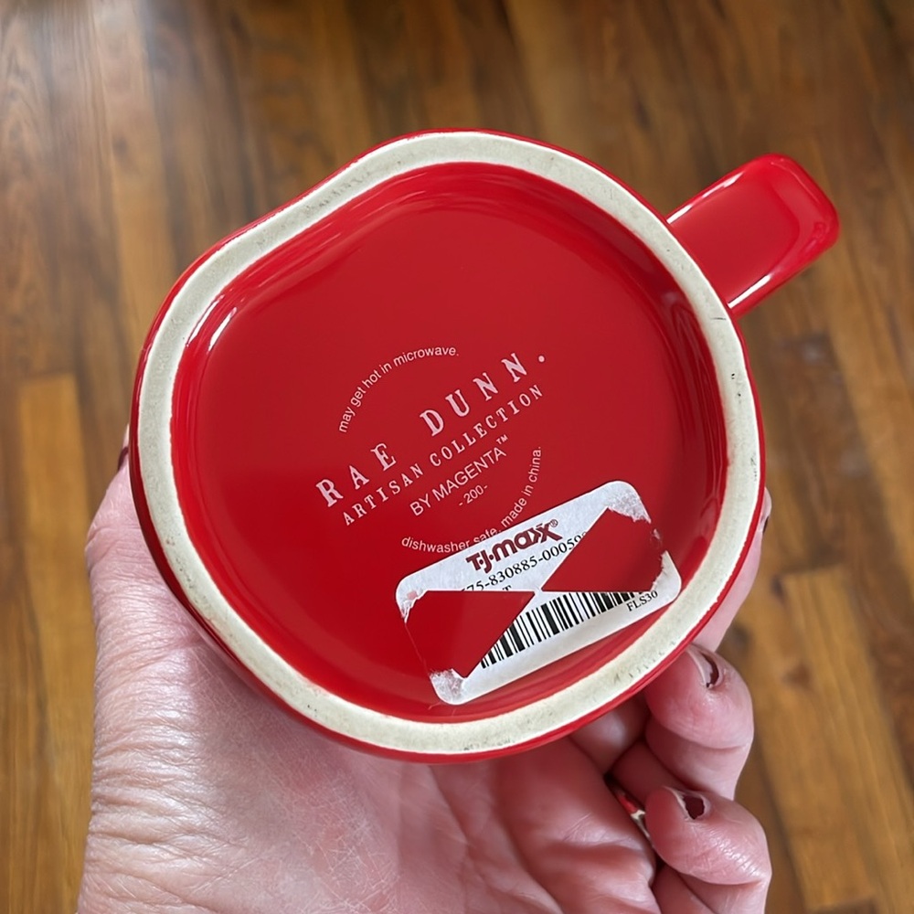 Rea Dunn Christmas “SANTA” Red with White Lettering Mug - Picture 6 of 7